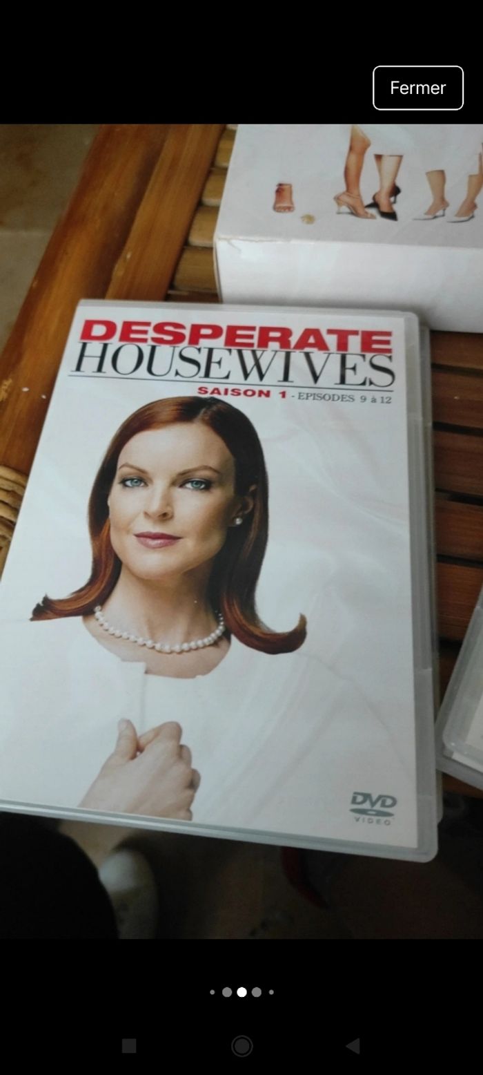 Coffret DVD Desperate housewives - photo numéro 3