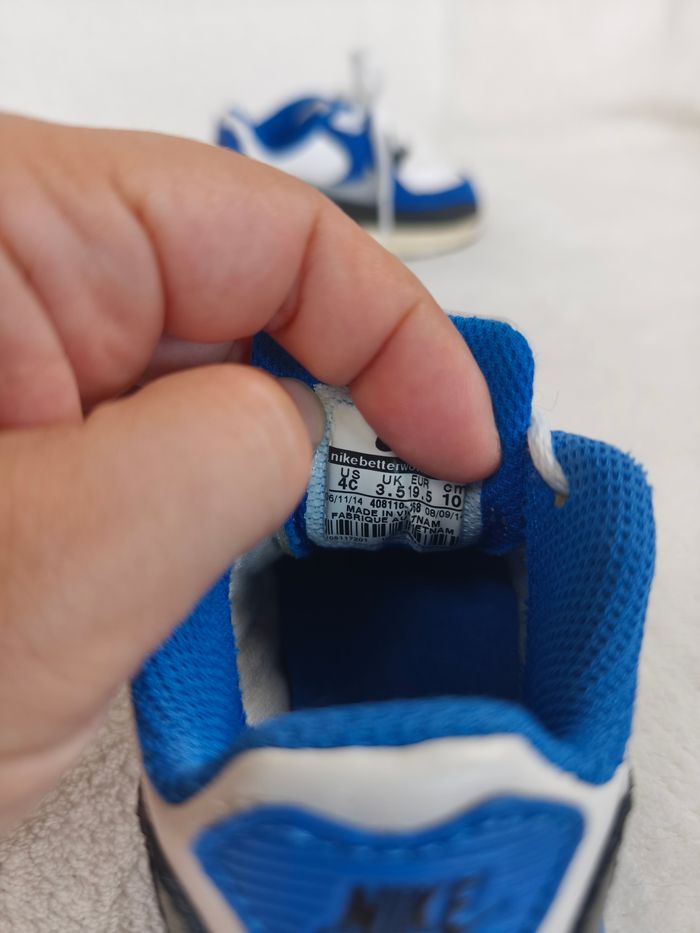 Basket Air Max Nike Garçon pointure 19,5 - photo numéro 7