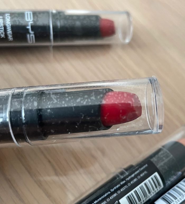 Lot de 4 rouges à lèvres BYS - photo numéro 3