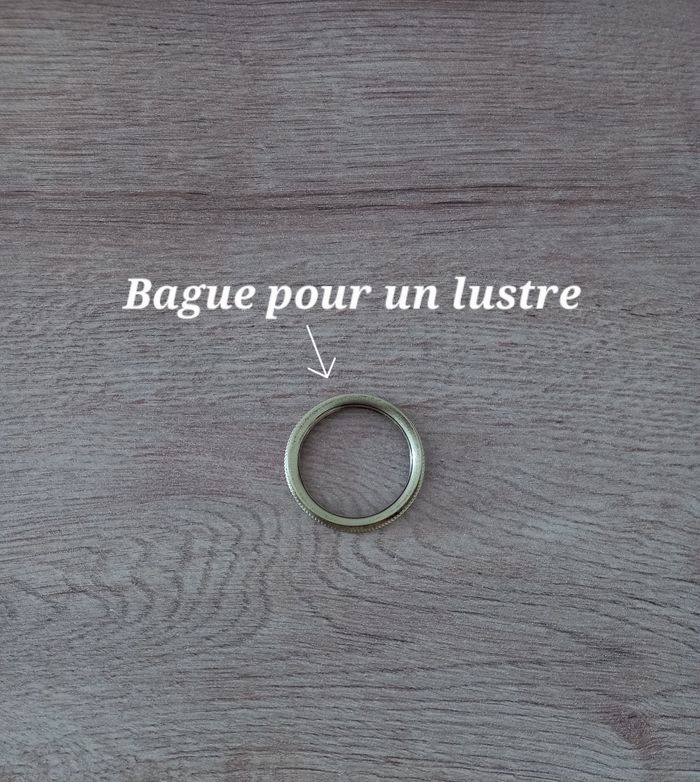 Douille B22 ancienne en laiton , céramique et bague lustre. - photo numéro 7