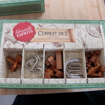Coffret Casse têtes 