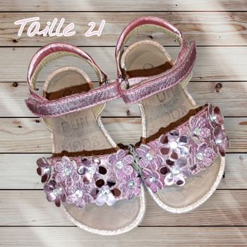 💗☀️👡 Sandales rose métallisé – Mod8 – Pointure 21 👡☀️💗