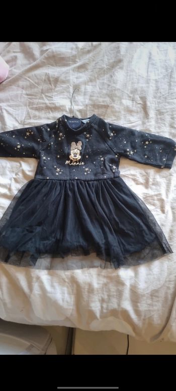 Robe disney baby taille 12 mois