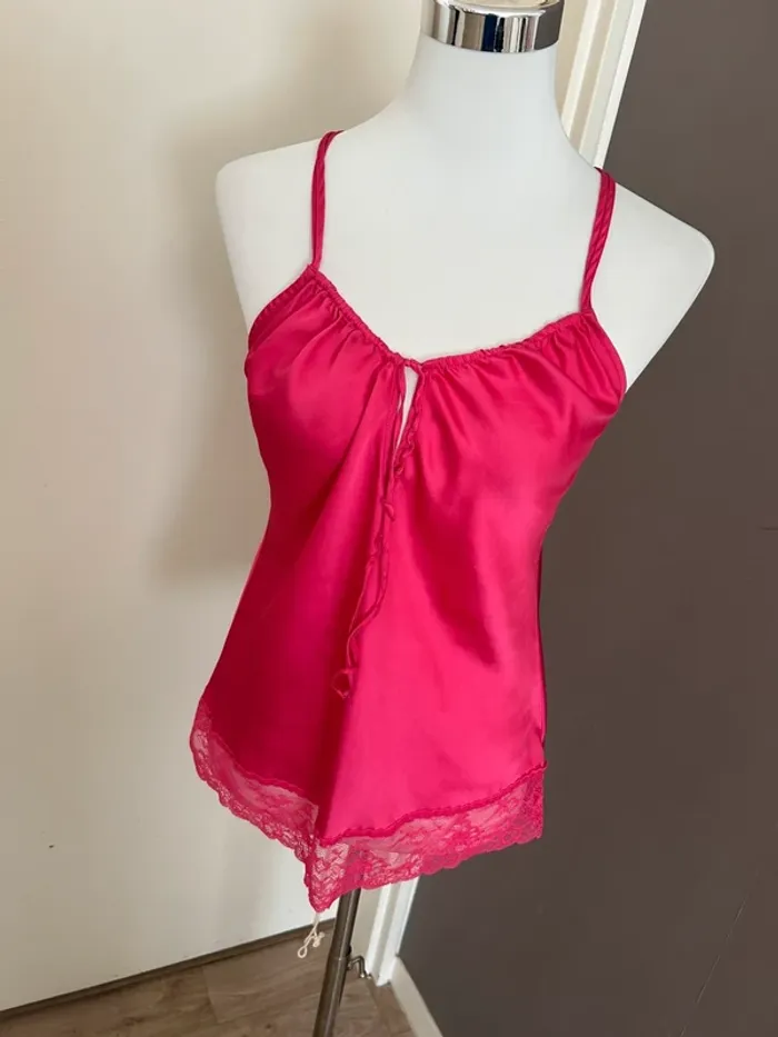 Etam top, caraco, rose, satin fuchsia, taille 38 femme - photo numéro 4