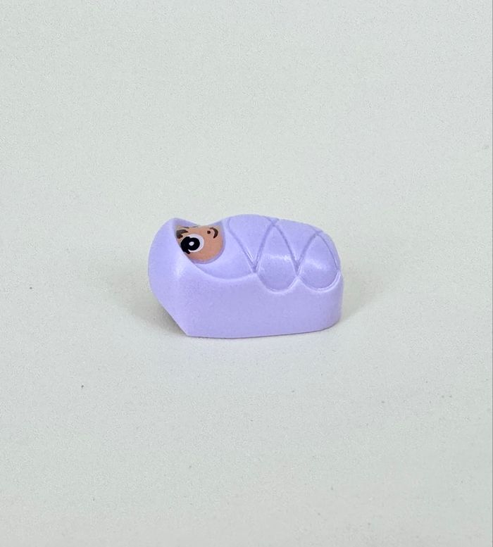 Lego Figurines Friends : Bébé langé couleur lavande Jason / Eman - NEUF - photo numéro 2