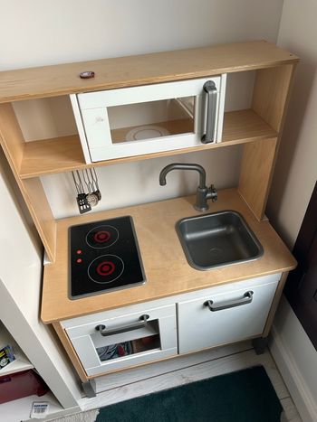 Cuisine en bois pour enfant