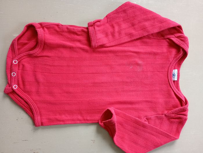 Lot de 3 bodies 12 mois - photo numéro 2