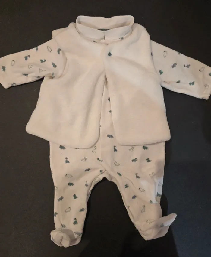 Gros lot vêtements 3 mois fille - photo numéro 17