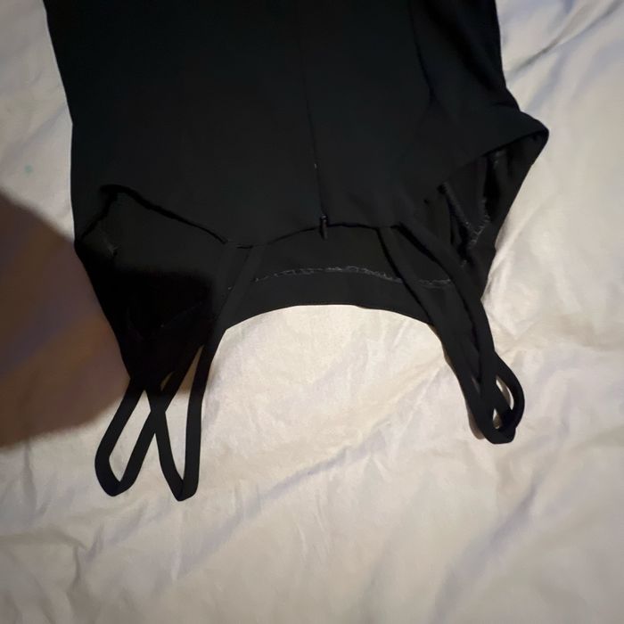 Robe noire - photo numéro 3