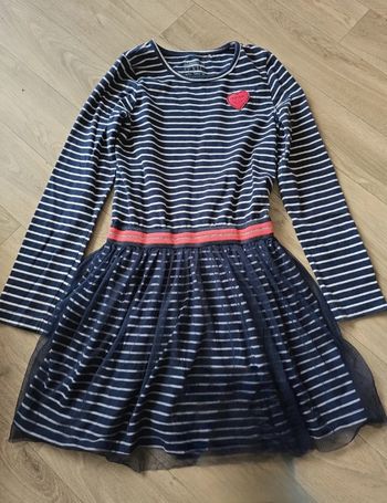 Robe manches longues  avec tulles