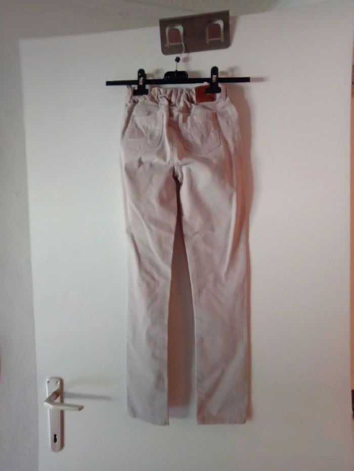 Joli pantalon rose pâle.  10 ans - photo numéro 8