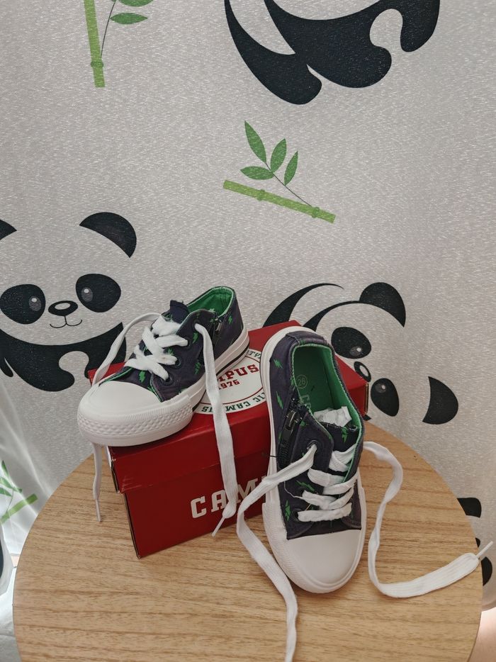 Chaussure garçon pointure 26 - photo numéro 2