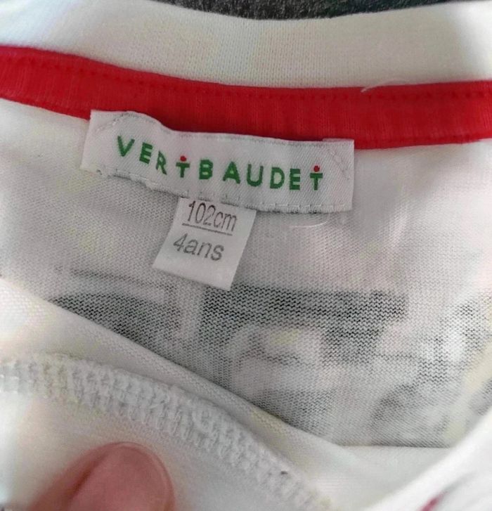 20 € Lot de 6 tee-shirts Vertbaudet 4 ans - photo numéro 2