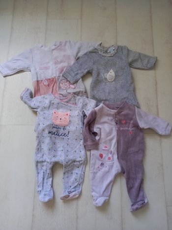 Lot 4 pyjamas 3 mois