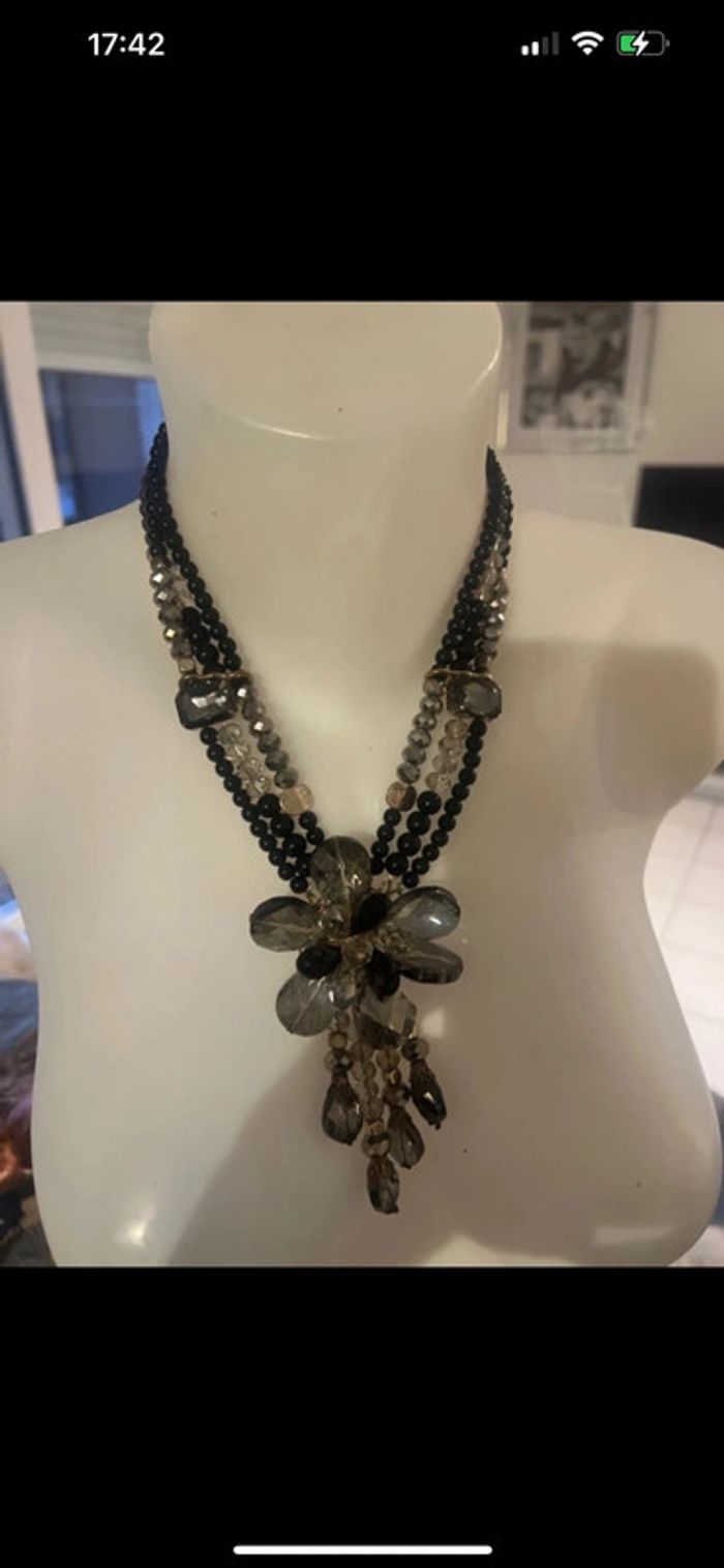 Collier vintage en très bon état - photo numéro 3