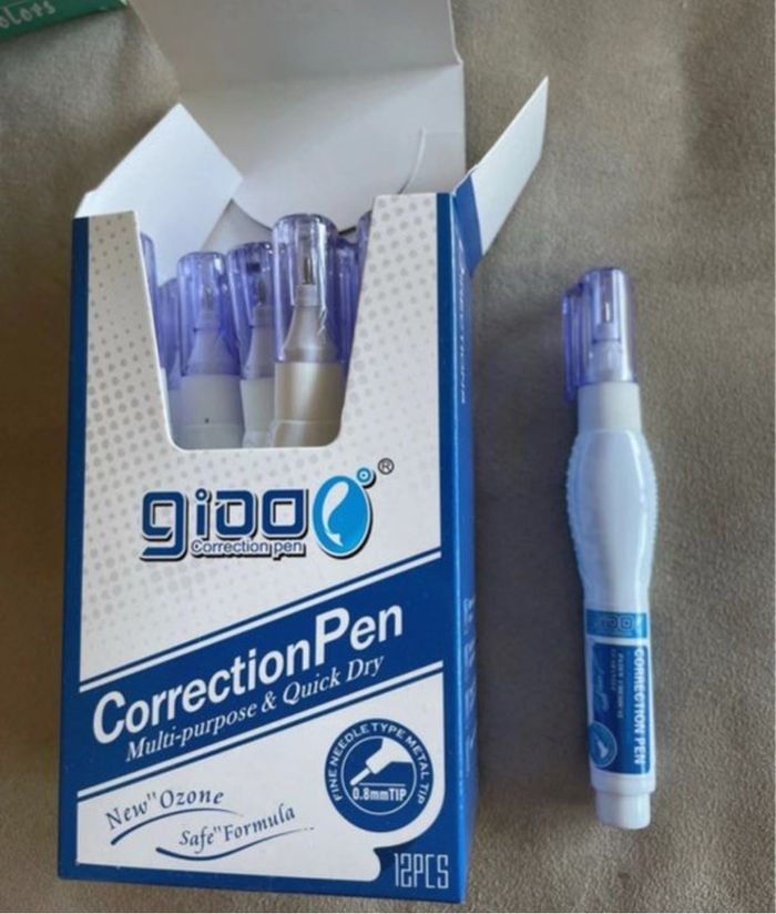 Correcteur 8ml neuf