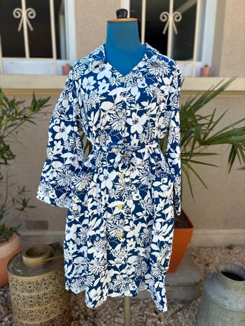 Robe blouse à motif fleuri - des années 70 - en très bon état - taille 42/XL