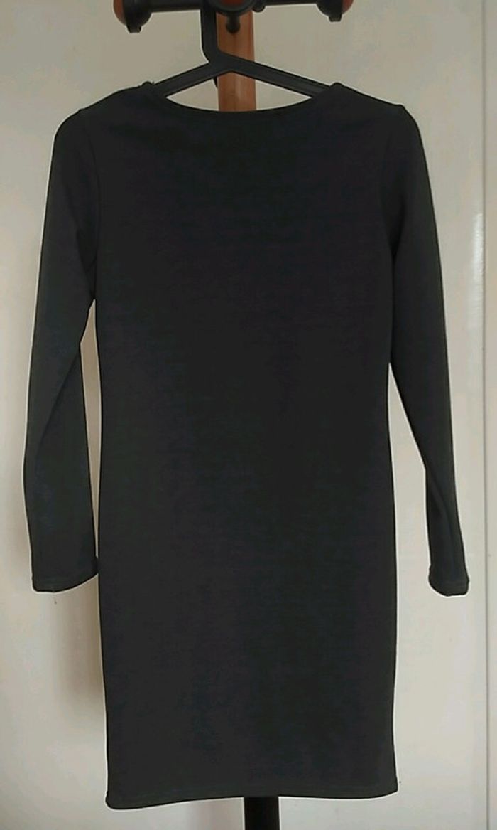 Robe grise - photo numéro 2
