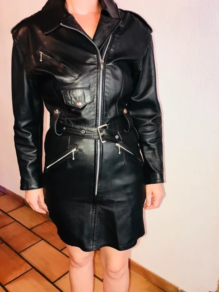 🌹Robe Perfecto en cuir noir doublée🌹