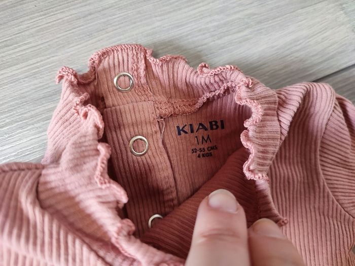 T-shirt manches longues Kiabi 1 mois - photo numéro 2