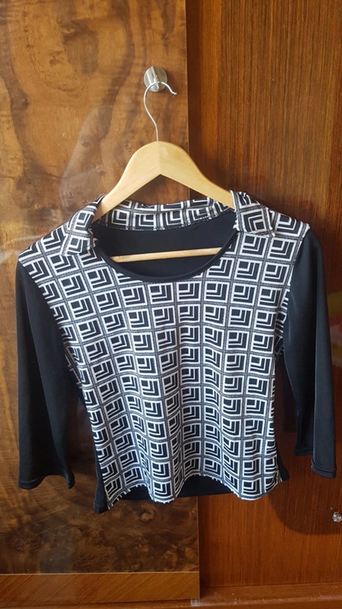 Tee shirt manches 3/4 noir et blanc