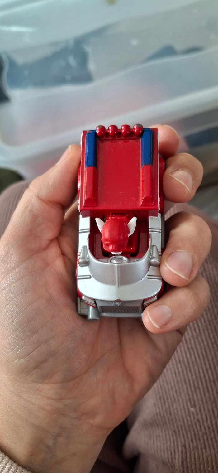 Petite voiture - photo numéro 3