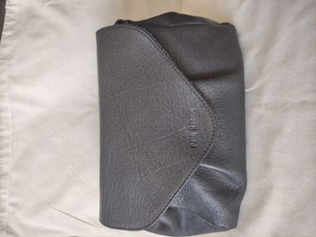 Sac à bandoulière en cuir Paul Marius Suzon M