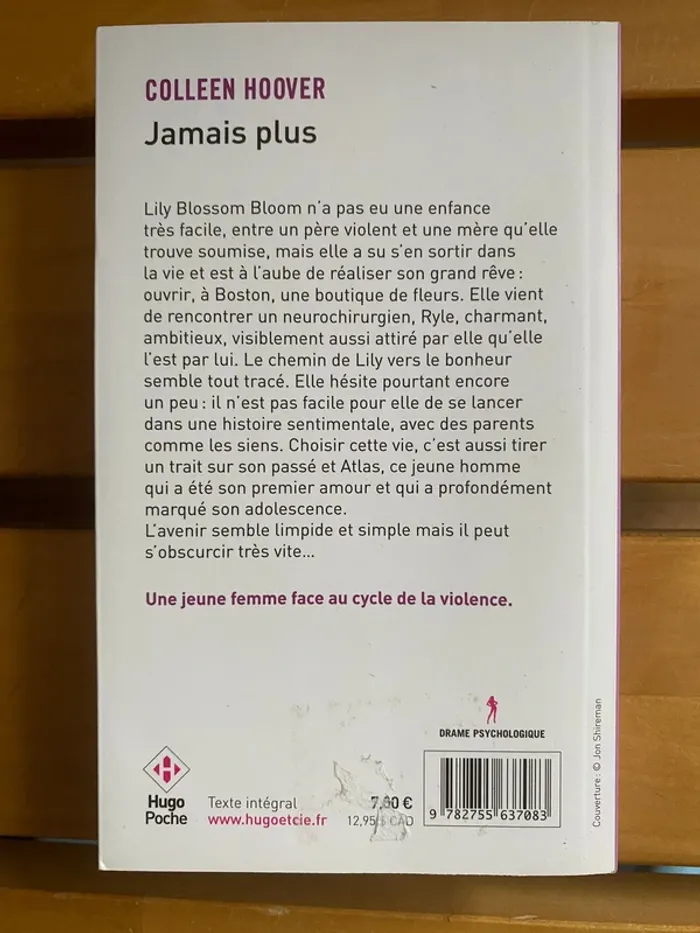 Livre Jamais Plus - photo numéro 2