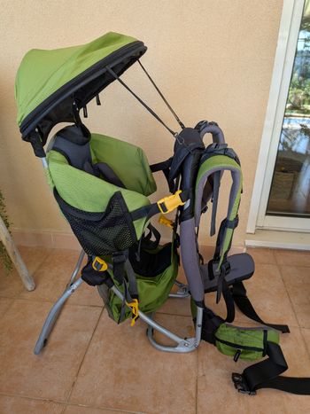 Porte bébé de randonnée Deuter kid comfort plus
