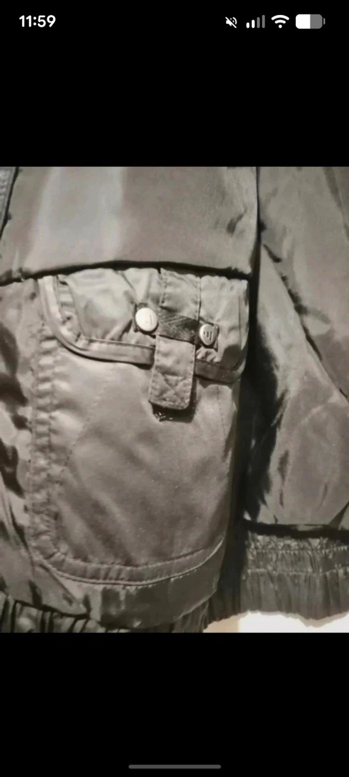 Magnifique doudoune matelassée vintage Adidas noire. Taille 40 - photo numéro 5