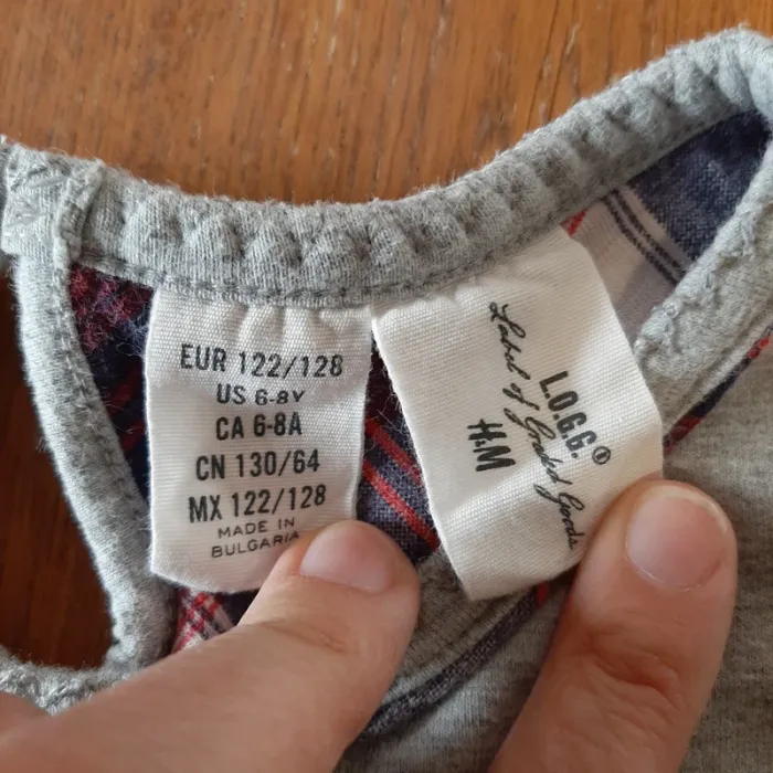 Lot 3 T-shirts Fille H&M et autres 6 ans - photo numéro 8