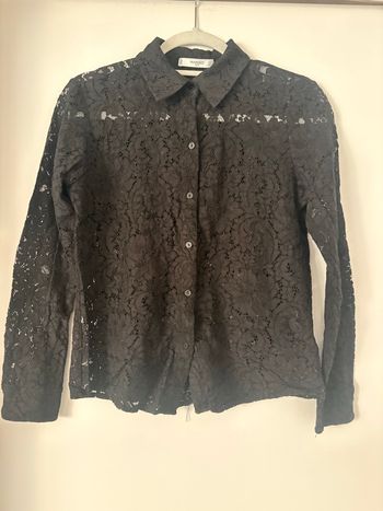 Chemise en dentelle
