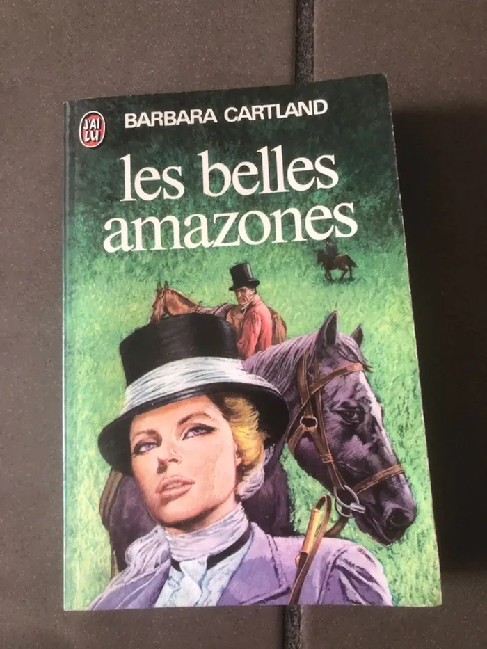 Livre les belles amazones édition j’ai lu 📕 - photo numéro 2