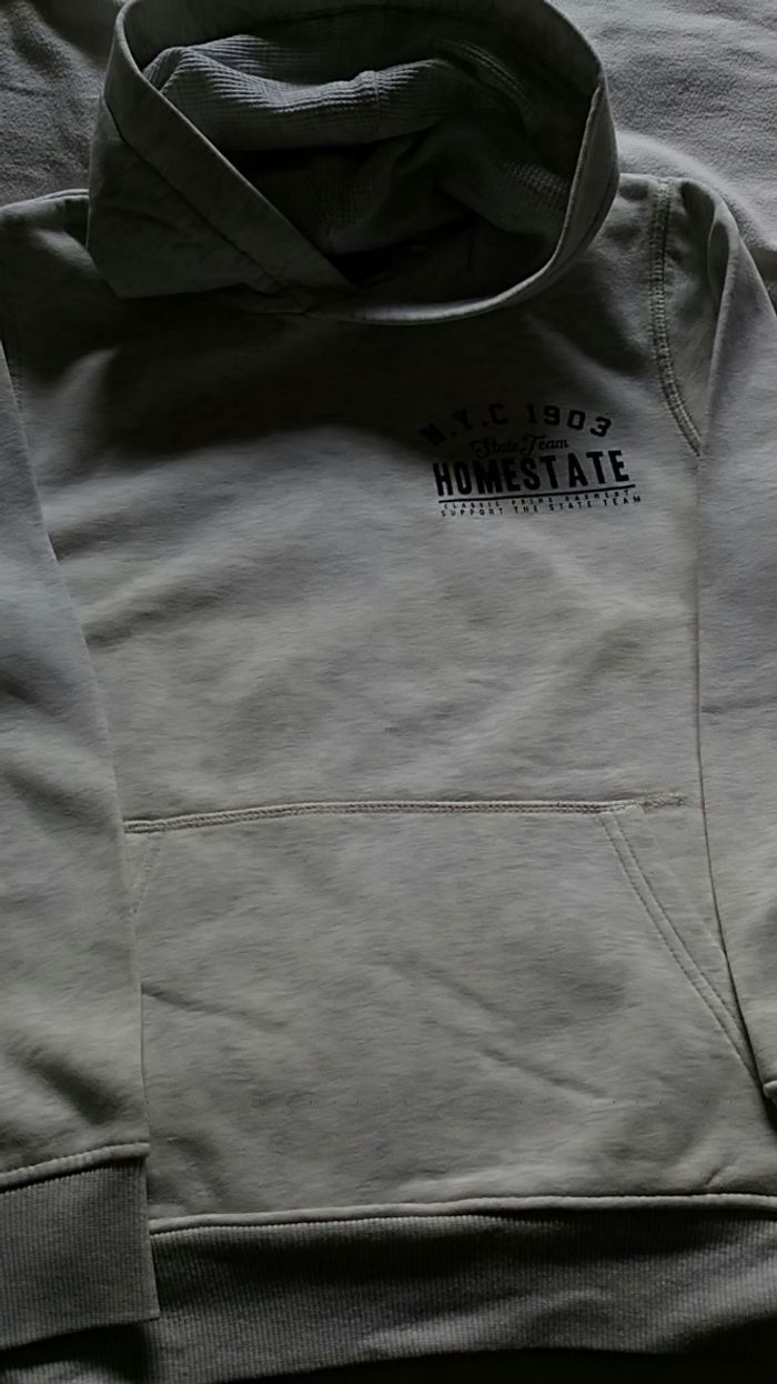 Sweet à capuche unisexe