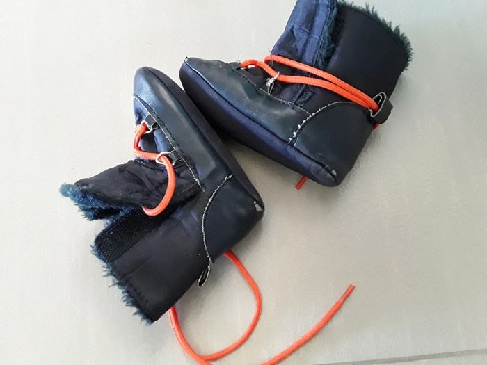 Bottes fourrées 6/12 mois - photo numéro 2