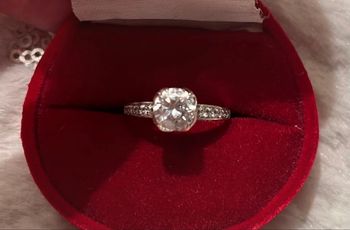 Bague or blanc 9 carats et zirconium 