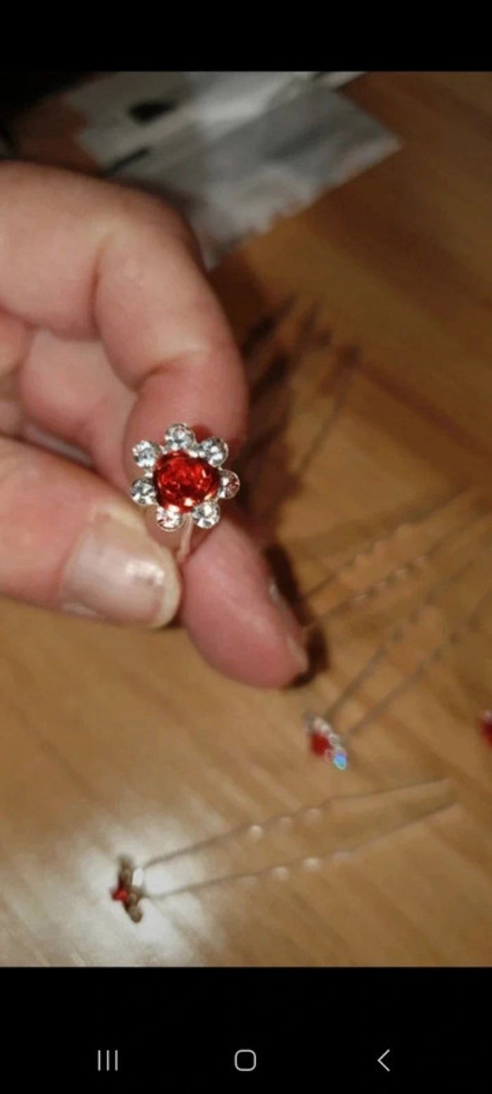 Boucle d oreille neuf - photo numéro 3
