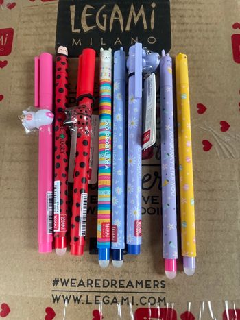 Lot de 8 stylos Legami 