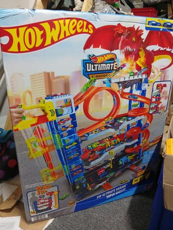 Garage hot wheels city ultimate dragon