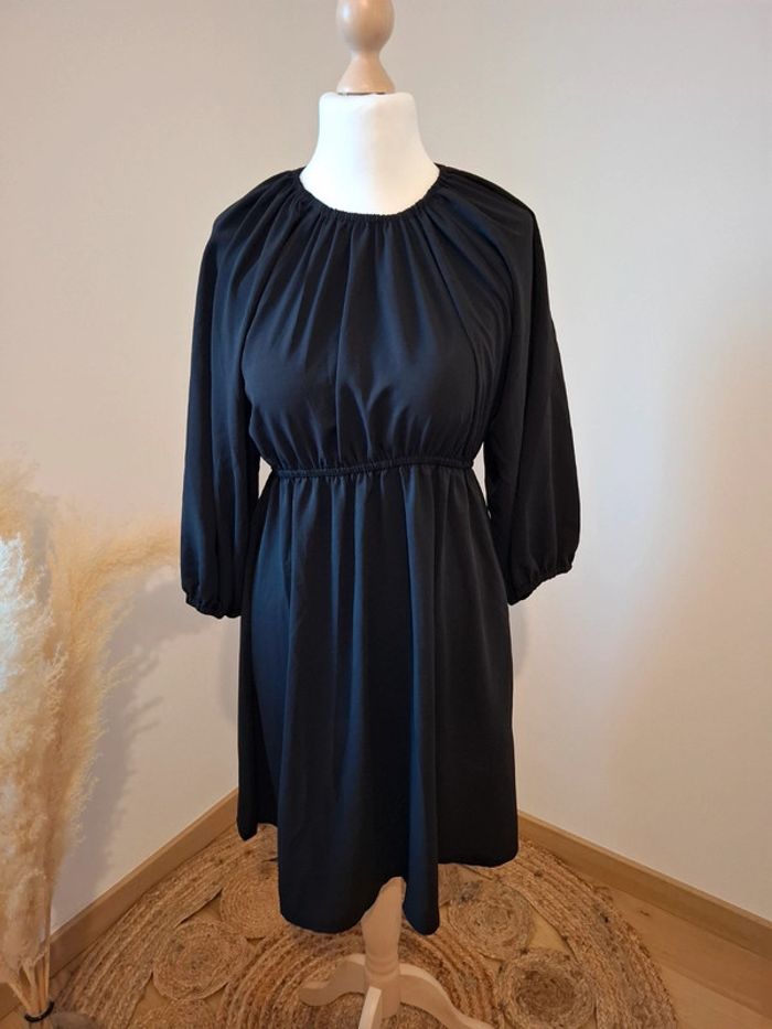 Petite robe noire fluide neuve Missguided taille S/M 36/38