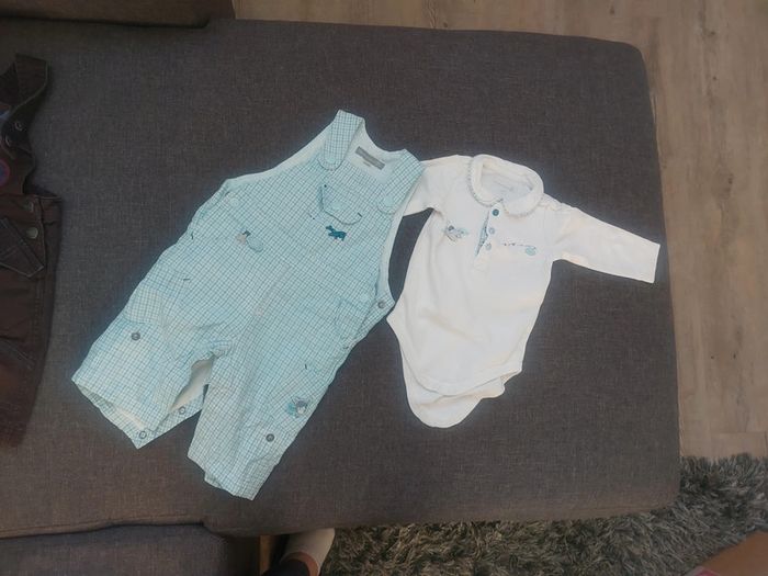 Ensemble body salopette, 3 mois/59 cm, très bon état
