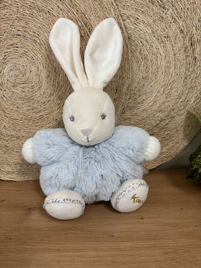 Doudou lapin boule bleu perle blanc kaloo