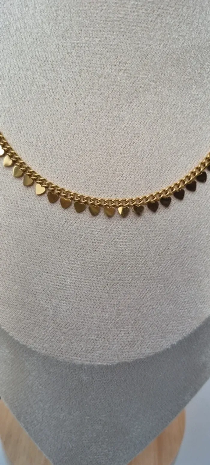 Collier doré avec franges pampilles cœurs - photo numéro 5
