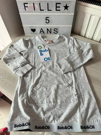 Jolie robe Sweat légère Boboli 5 ans grise neuve