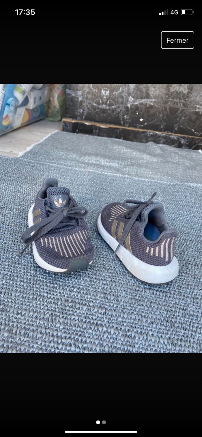 Basket bébé t21 adidas