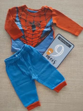 Ensemble 6/9 mois / 74 cm