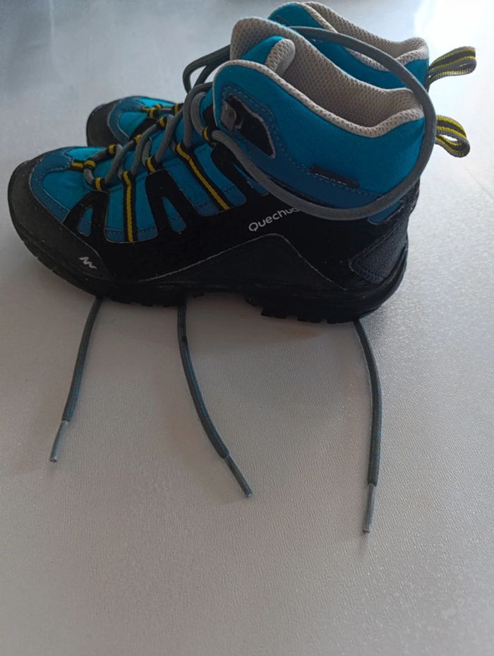 chaussures de marches 34