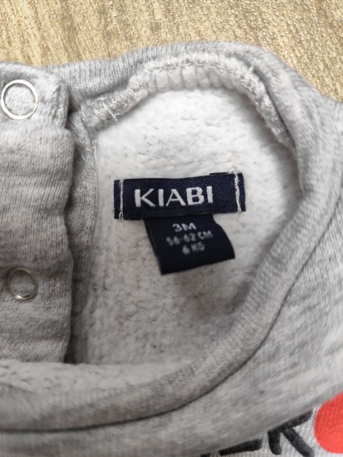 Jogging et pull 3 mois - photo numéro 3