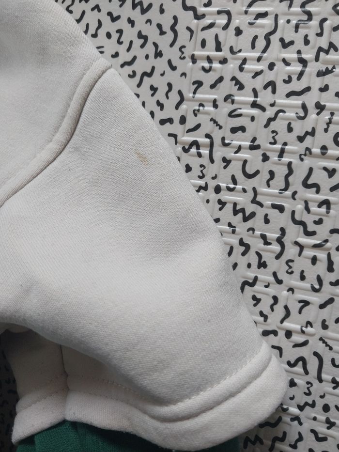 Sweat à capuche garçon Kiabi – Taille 8 ans (126-131 cm) - photo numéro 3