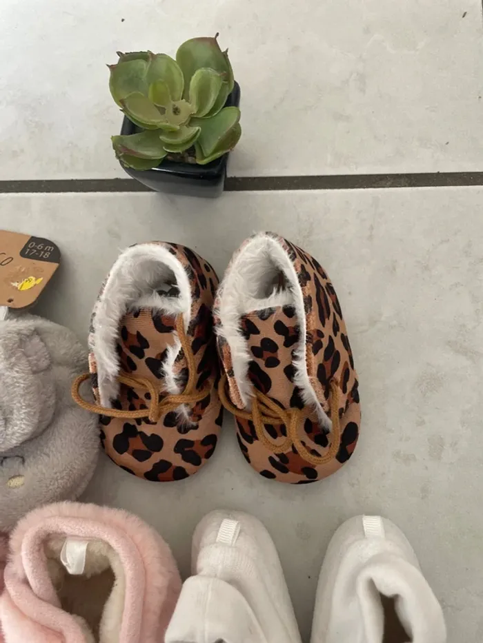 4 paires de chaussons - photo numéro 3